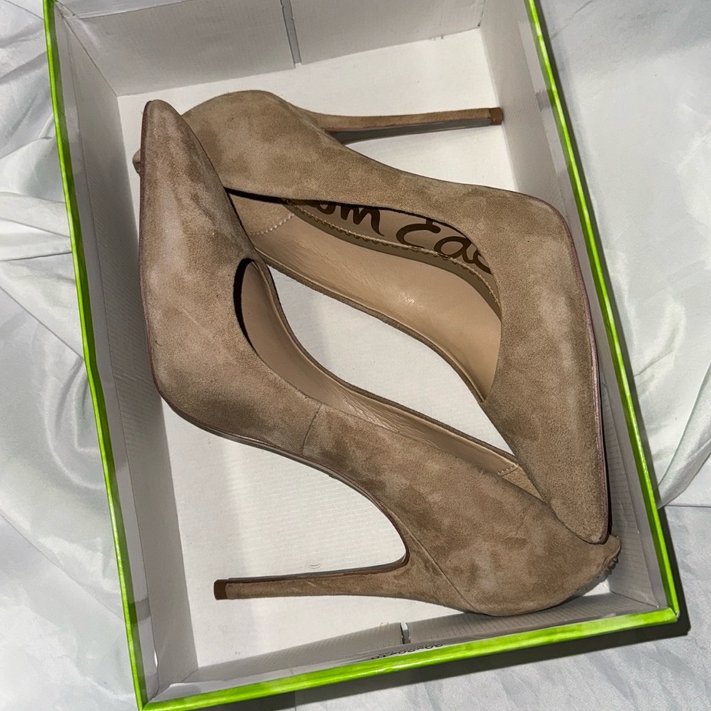 BRAND NEW Sam Edelman Pumps